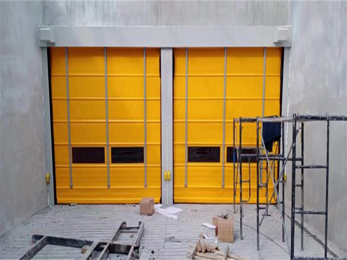 輕質(zhì)快速門(mén)視頻