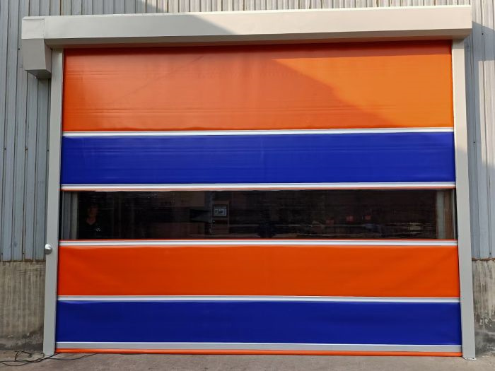 輕質(zhì)快速門(mén)視頻